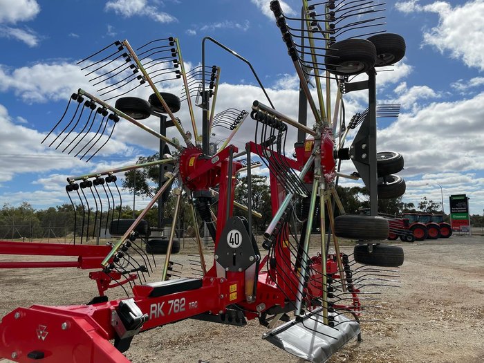 2026 Massey Ferguson Rk 762 7.6Mtr Twin Rotor Centre Swath Hay Rake