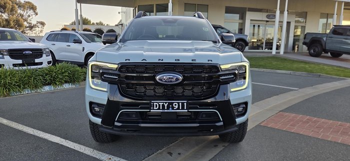 2025 Ford Ranger PHEV Stormtrak