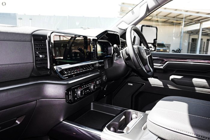 2026 Chevrolet Silverado HD LTZ Premium W/Tech Pack T1 MY26 4X4 Radiant Red Tintcoat