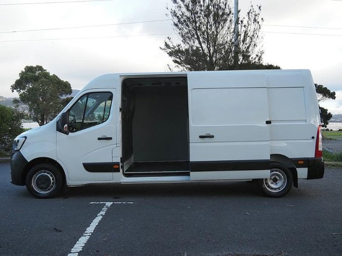 2022 Renault Master Pro 110kW