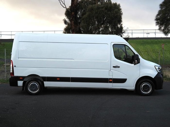 2022 Renault Master Pro 110kW