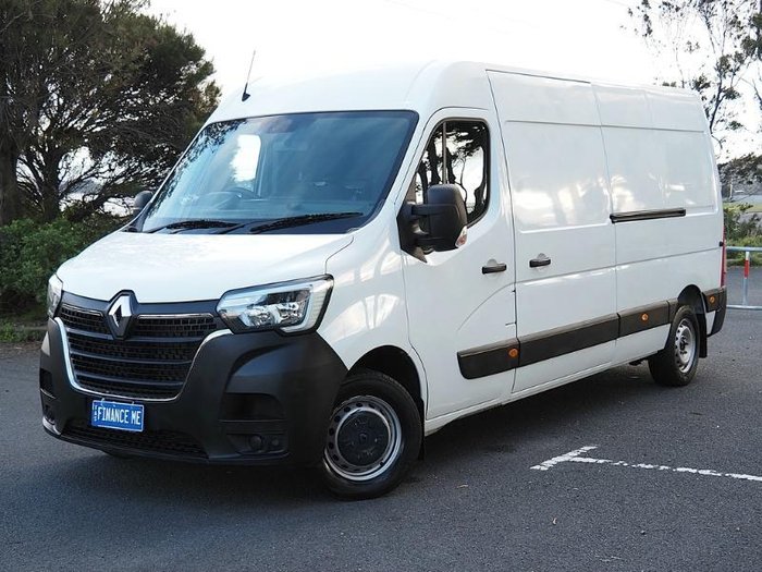 2022 Renault Master