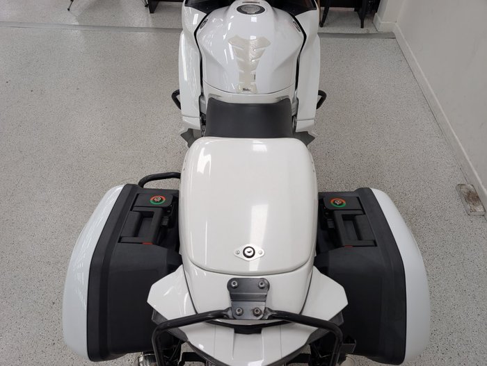2022 YAMAHA FJR1300AE White