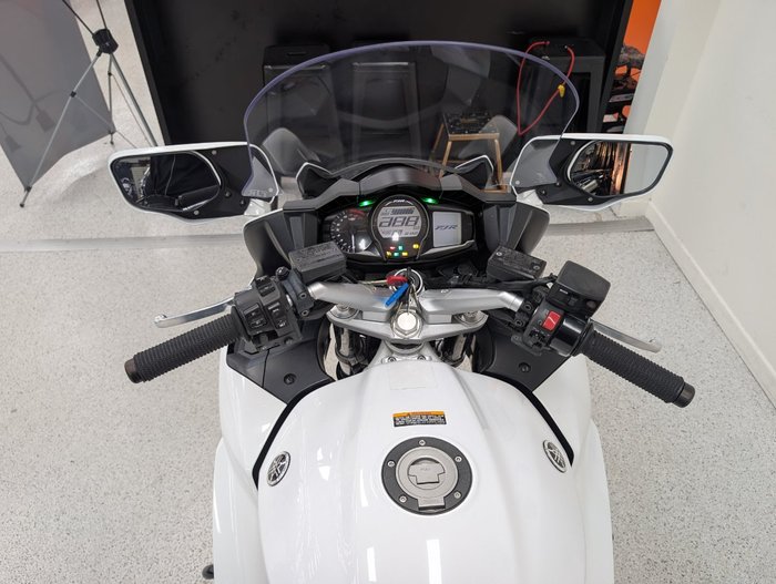 2022 YAMAHA FJR1300AE White