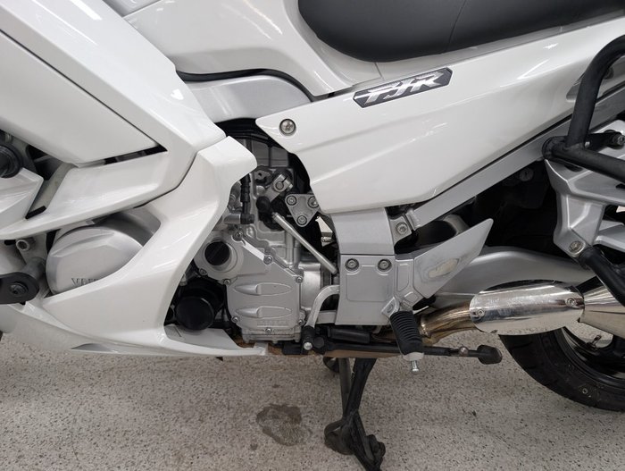 2022 YAMAHA FJR1300AE White