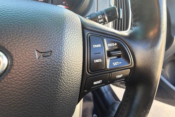 2015 Kia Rio S-Premium