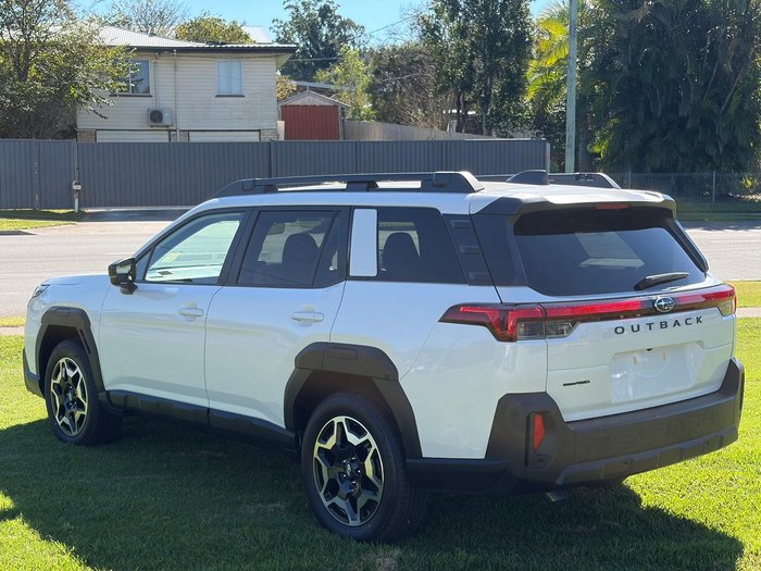 2026 Subaru Outback AWD Touring
