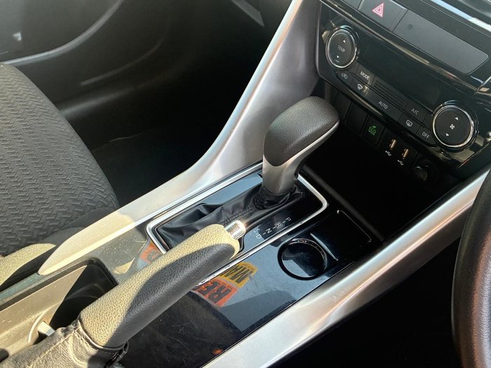 2022 Mitsubishi Eclipse Cross ES