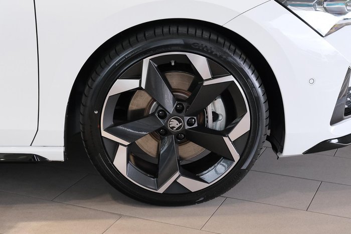 2025 SKODA Superb 195TSI Sportline