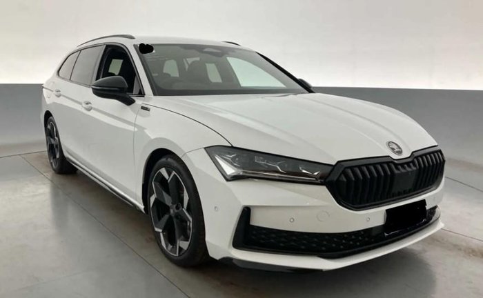 2025 SKODA Superb