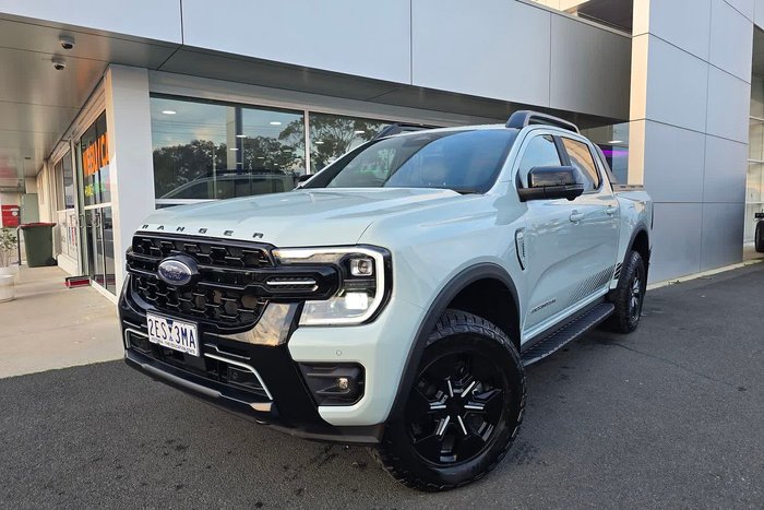 2025 Ford Ranger PHEV Stormtrak