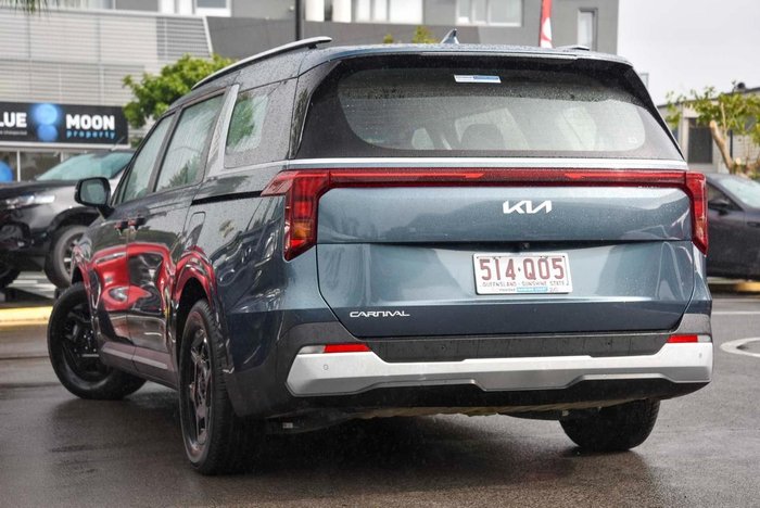 2024 Kia Carnival S