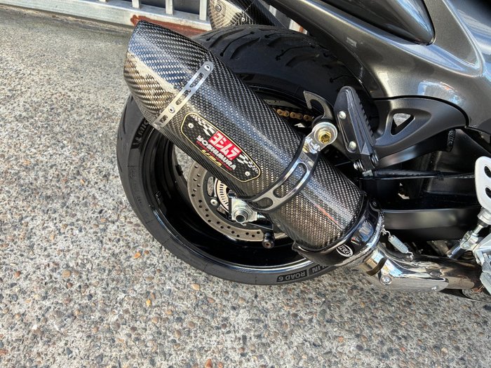 2020 Suzuki GSX1300RA (HAYABUSA) GREY