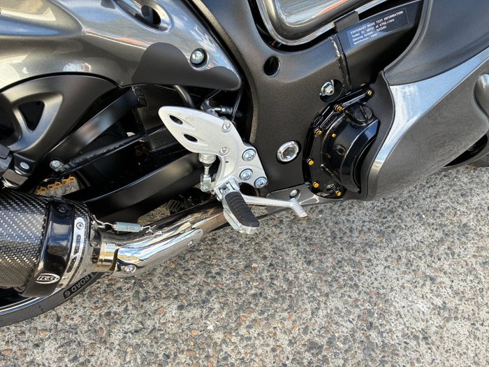 2020 Suzuki GSX1300RA (HAYABUSA) GREY