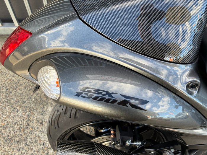 2020 Suzuki GSX1300RA (HAYABUSA) GREY