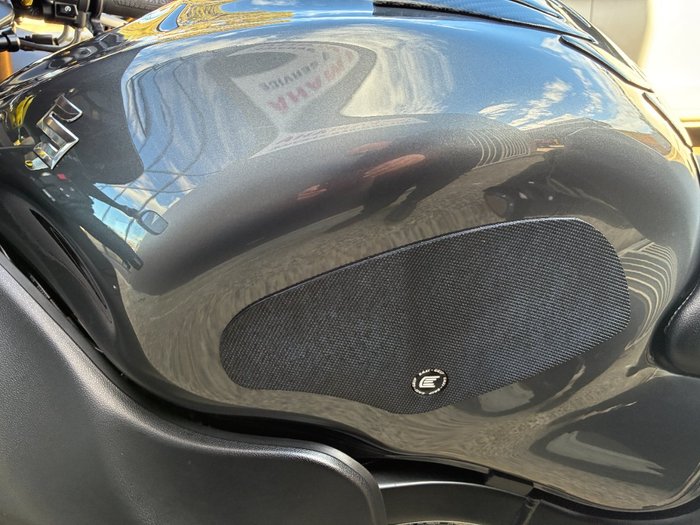 2020 Suzuki GSX1300RA (HAYABUSA) GREY