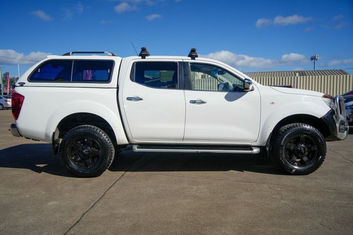 2015 Nissan Navara ST