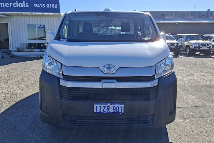 2022 Toyota Hiace