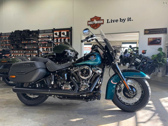 HARLEY-DAVIDSON HERITAGE CLASSIC 117 (FLHC) ROAD SOFTAIL