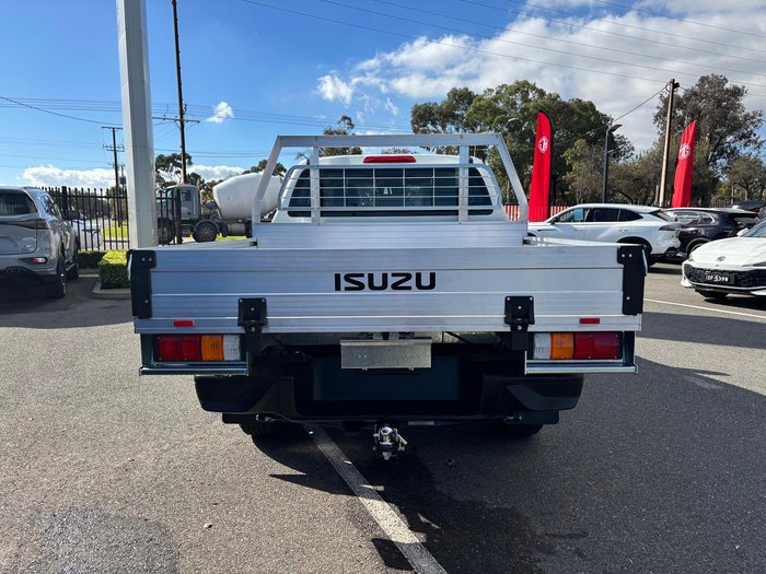 2026 Isuzu D-MAX SX High Ride MY25.5 4x2 Mineral White