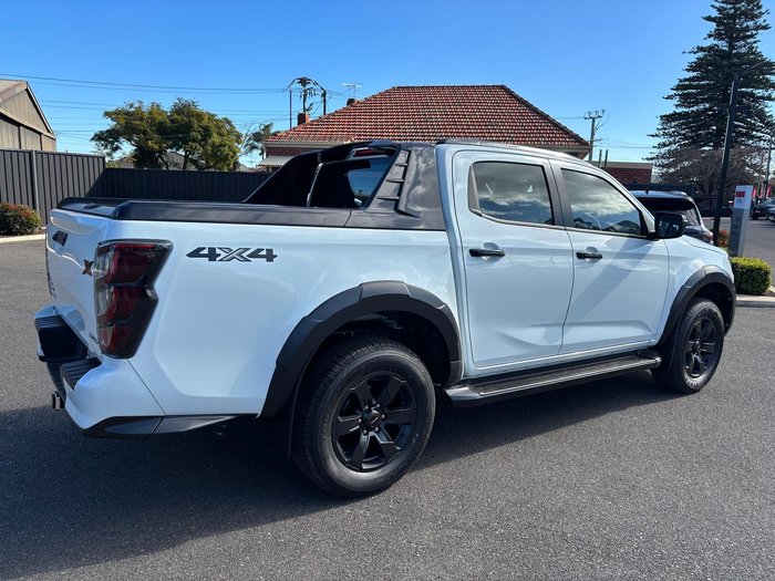 2026 Isuzu D-MAX X-TERRAIN MY25.5 4X4 Dual Range Mineral White