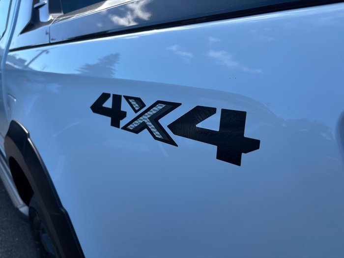 2026 Isuzu D-MAX X-TERRAIN MY25.5 4X4 Dual Range Mineral White