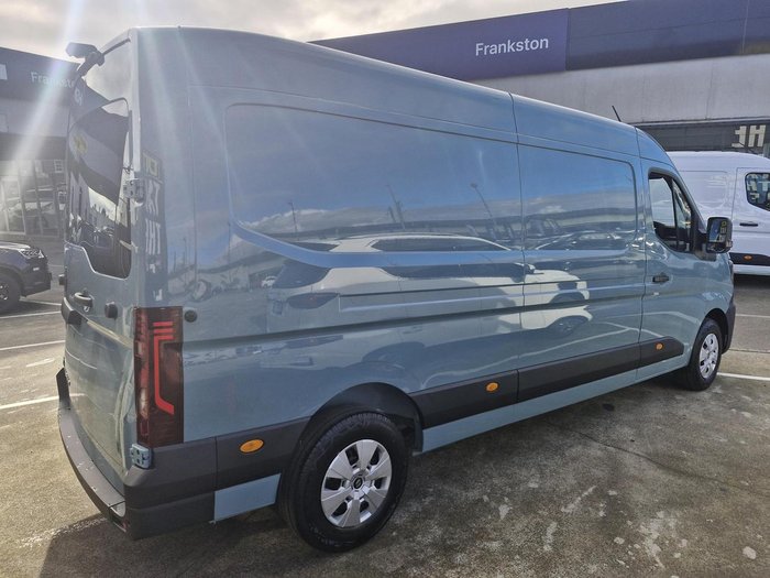 2026 Renault Master