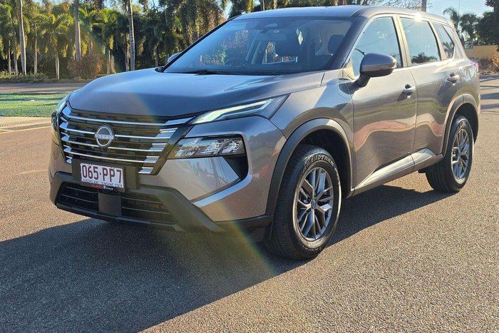 2025 Nissan X-TRAIL ST