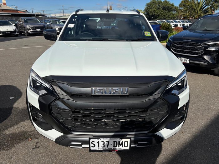 2026 Isuzu D-MAX X-TERRAIN MY25.5 4X4 Dual Range Mineral White