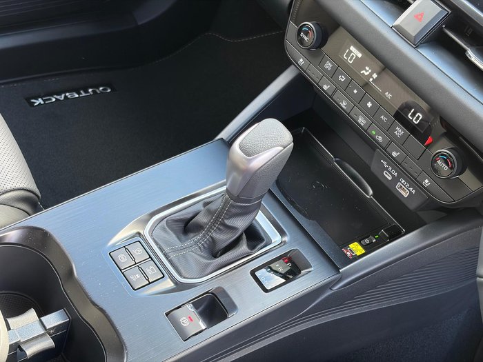 2026 Subaru Outback AWD Touring