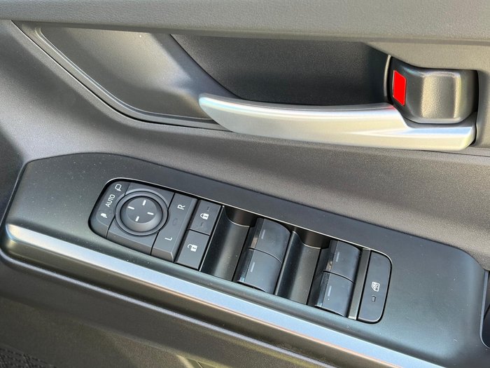 2026 Subaru Solterra AWD