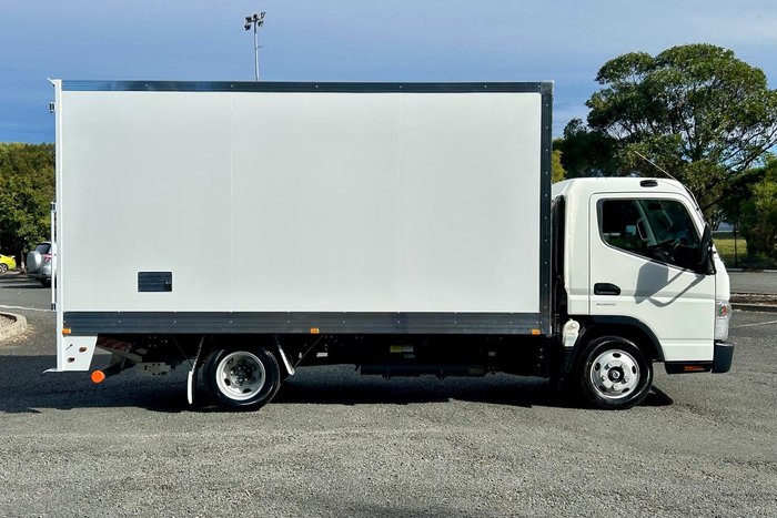 2020 Fuso Canter