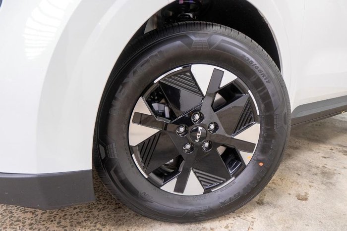 2026 Kia Carnival S HEV