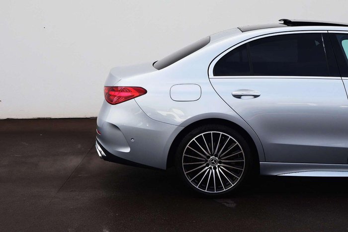 2025 Mercedes-Benz C-Class C200