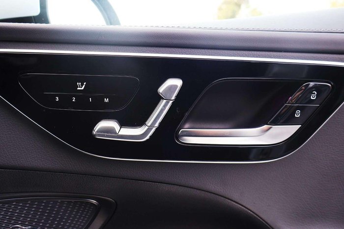 2025 Mercedes-Benz C-Class C200