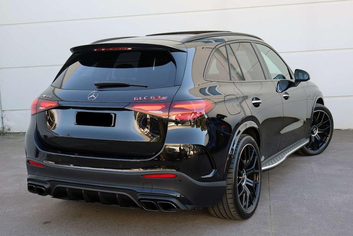 2025 Mercedes-Benz GLC-Class