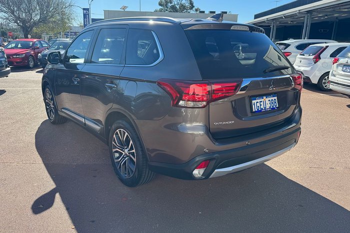2017 Mitsubishi Outlander LS