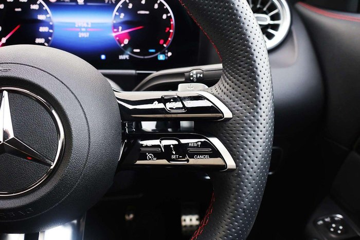2025 Mercedes-Benz GLA-Class GLA250