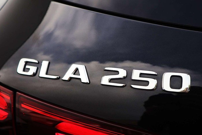 2025 Mercedes-Benz GLA-Class GLA250