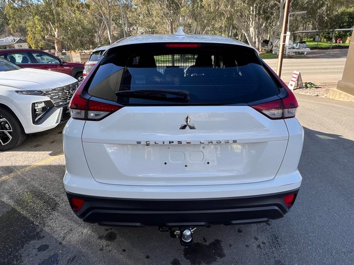 2022 Mitsubishi Eclipse Cross ES