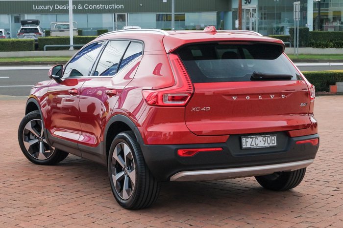 2022 Volvo XC40