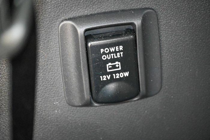 2021 Mitsubishi Outlander LS