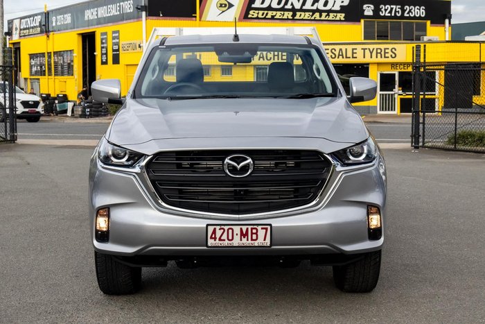 2024 Mazda BT-50 XT