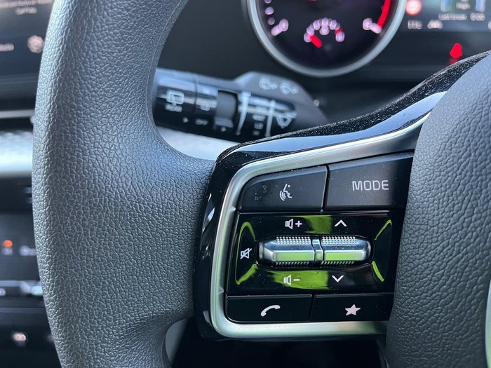 2022 Kia Carnival S