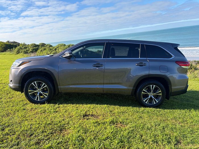 2019 Toyota Kluger GX