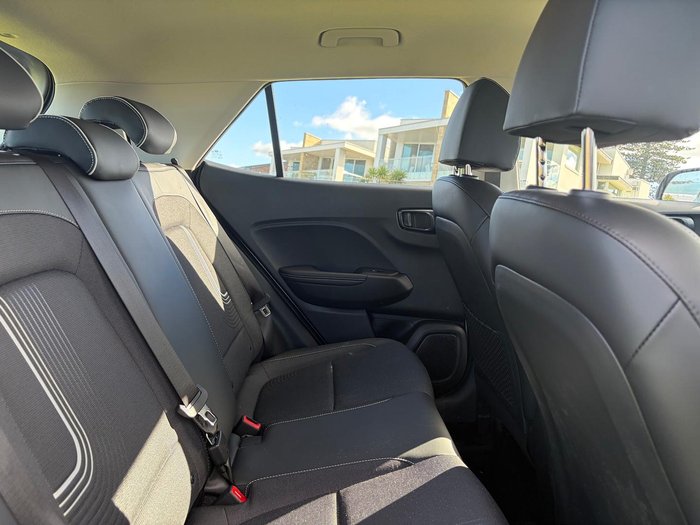 2025 Hyundai Venue Active