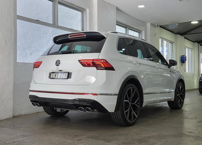2022 Volkswagen Tiguan R