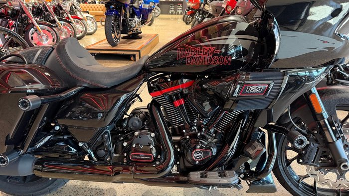 2024 Harley-Davidson CVO Road Glide ST 121 (FLTRXSTSE)