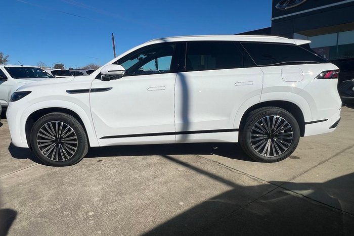 2026 Jaecoo J8