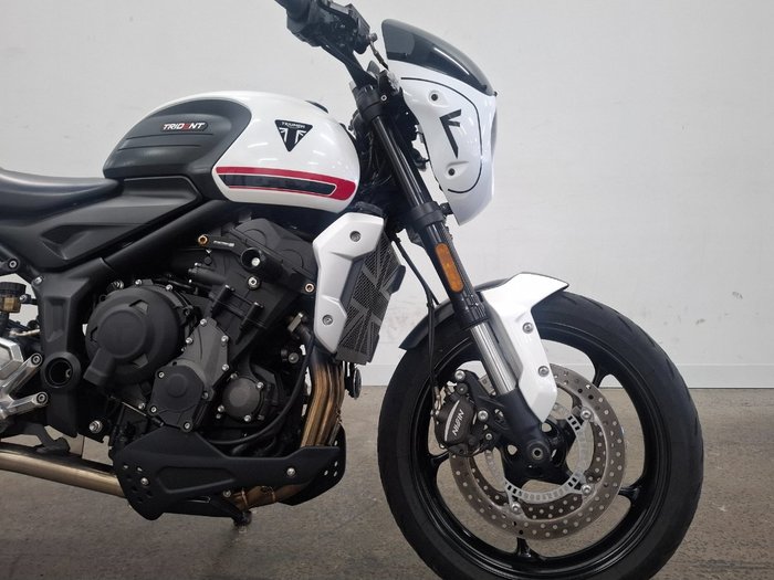 2022 Triumph TRIDENT 660